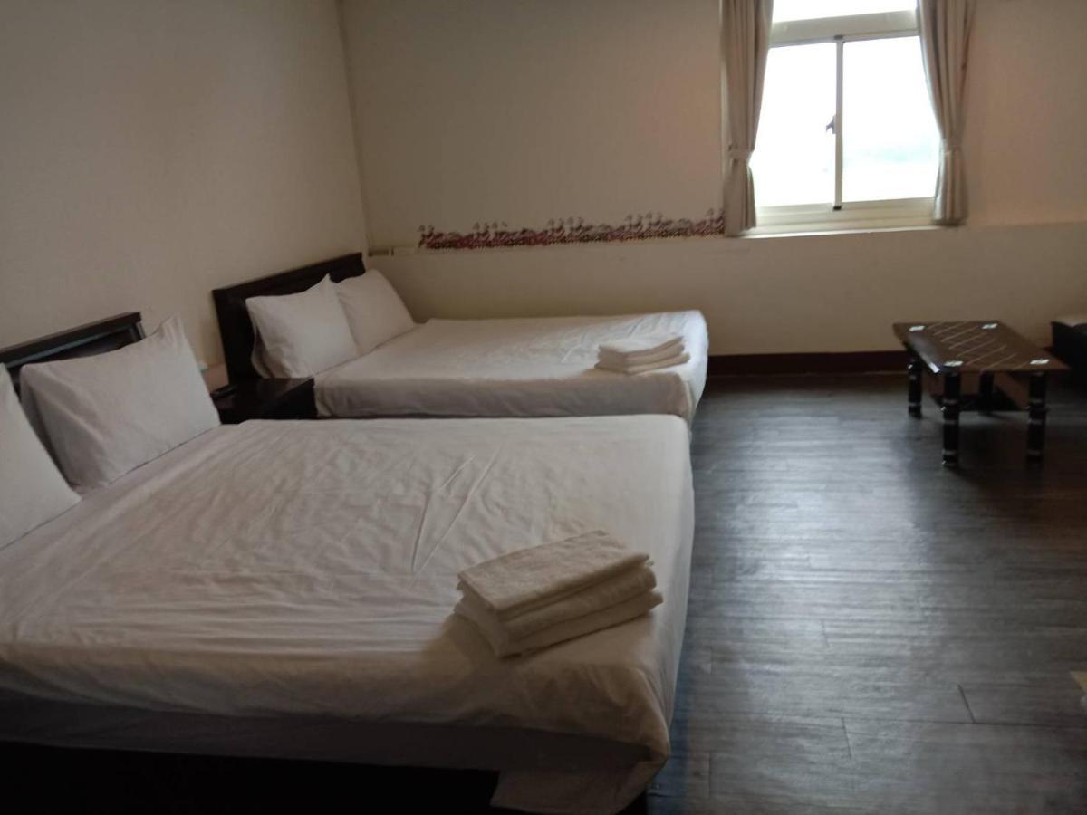 Malaya Guest House Budai Екстер'єр фото