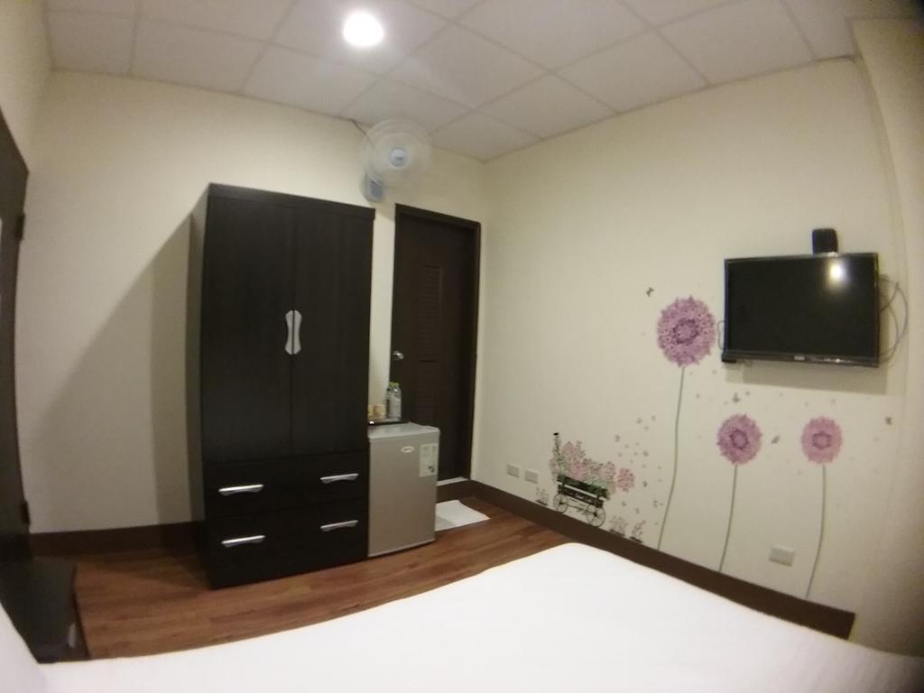 Malaya Guest House Budai Екстер'єр фото