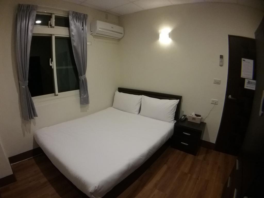 Malaya Guest House Budai Екстер'єр фото