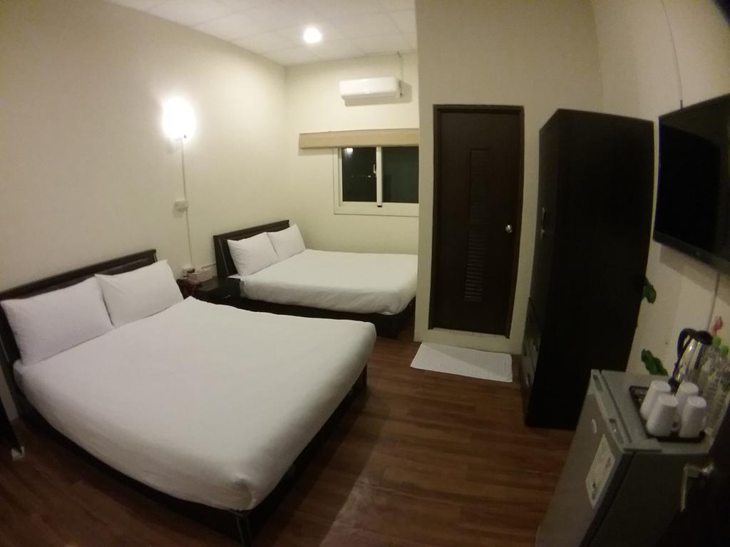 Malaya Guest House Budai Екстер'єр фото