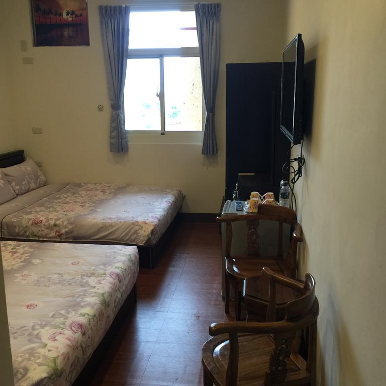 Malaya Guest House Budai Екстер'єр фото
