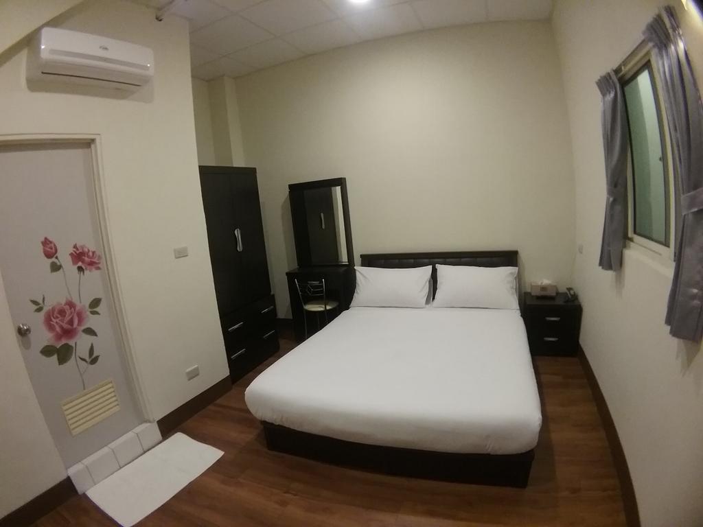Malaya Guest House Budai Екстер'єр фото